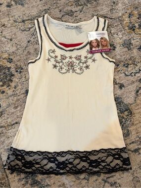 Y2K NWT Mary-Kate and Ashley Girls XL 14/16 White Ribbed Embroidered Lace Tank